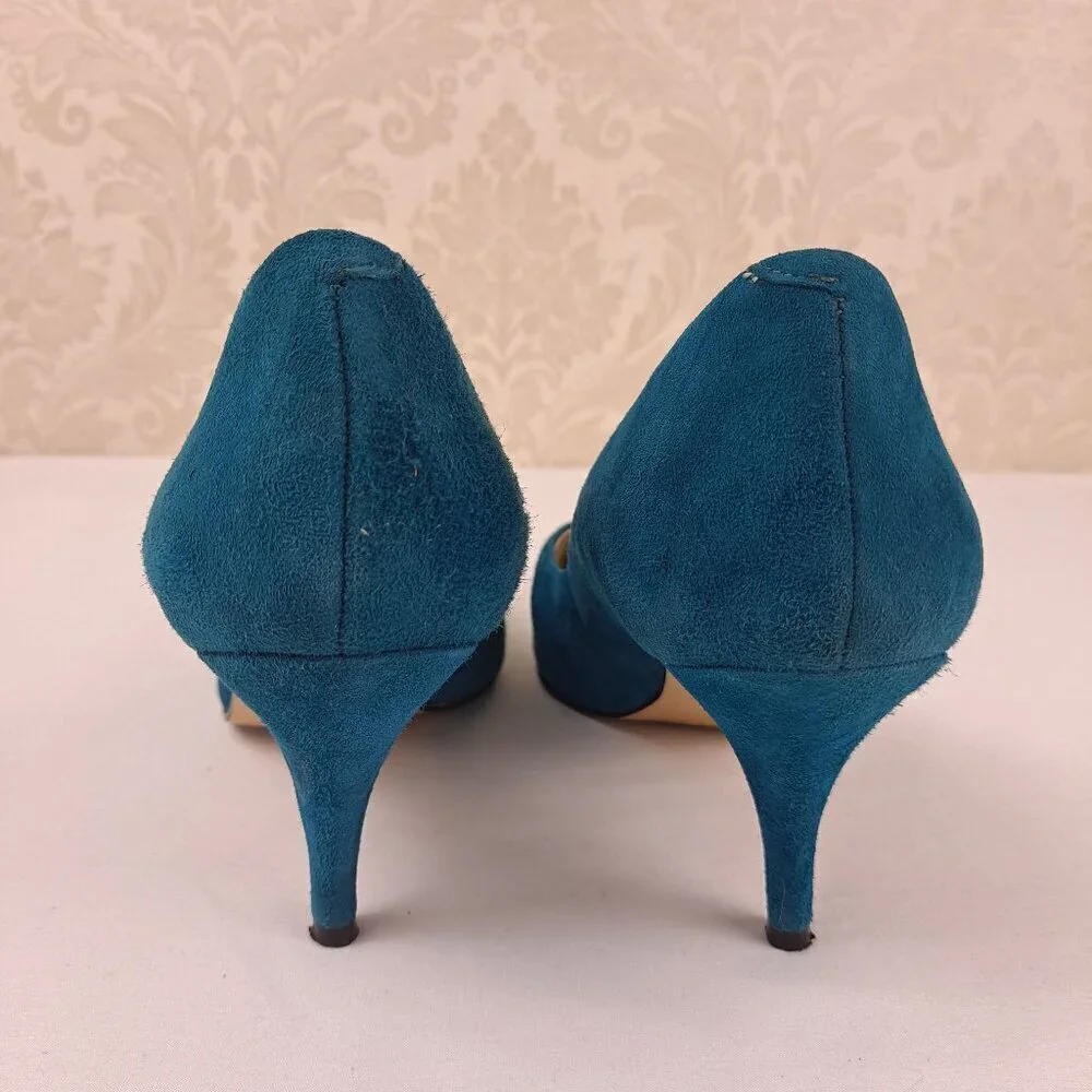 Bandolino Size 7.5M Turquoise Suede Heels Pointed Toe Made In Italy